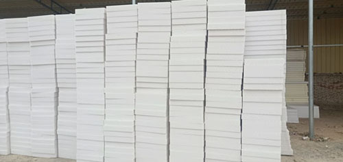  泡沫板雕刻起毛邊的問題該如何解決？